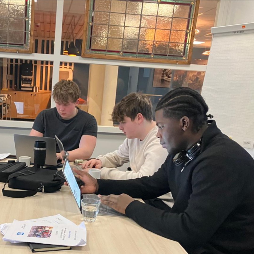 New City College tweet media