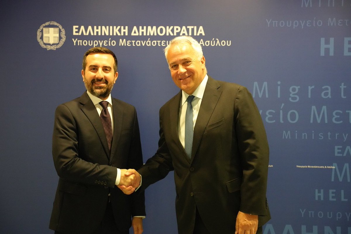 NickAIoannides's tweet image. Τη Δευτέρα, 31 Μαρτίου, συναντήθηκα στην Αθήνα με τον νέο Υπουργό Μετανάστευσης και Ασύλου της 🇬🇷 @MakisVoridis.
Ανταλλάξαμε απόψεις για το Σύμφωνο της 🇪🇺 για τη Μετανάστευση και το Άσυλο, καθώς και για τις εξελίξεις στην Αν. Μεσόγειο που επηρεάζουν τη #μετανάστευση.
Κατά τη…