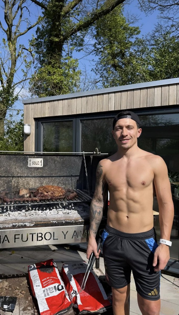 Lisandro (@lisandrofiles) on Twitter photo 