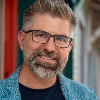 Educhatter's tweet image. What's New?  Leading Chilean educator A.J. Pettway will be speaking at researchED Canada Toronto (June 6-7/25) on "Maximizing Learning with Routines."  Join us for a session on what works in evidece-based explicit instruction @AJPettway1 #researchEDChile #cdned #ONTed