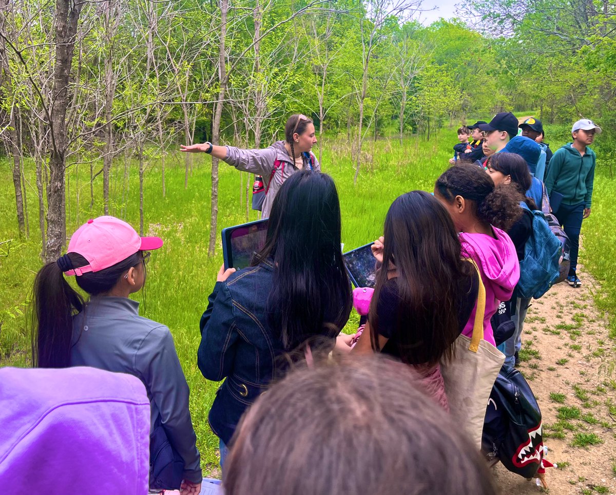 Ms_ZKraft's tweet photo. @ParkwayES 5th grade students enjoyed their second day of activities at the LISD Outdoor Learning Area! The kids always love learning outdoors and hands-on science! 🌳💧🦴 https://t.co/FPA1a8Y5Ef