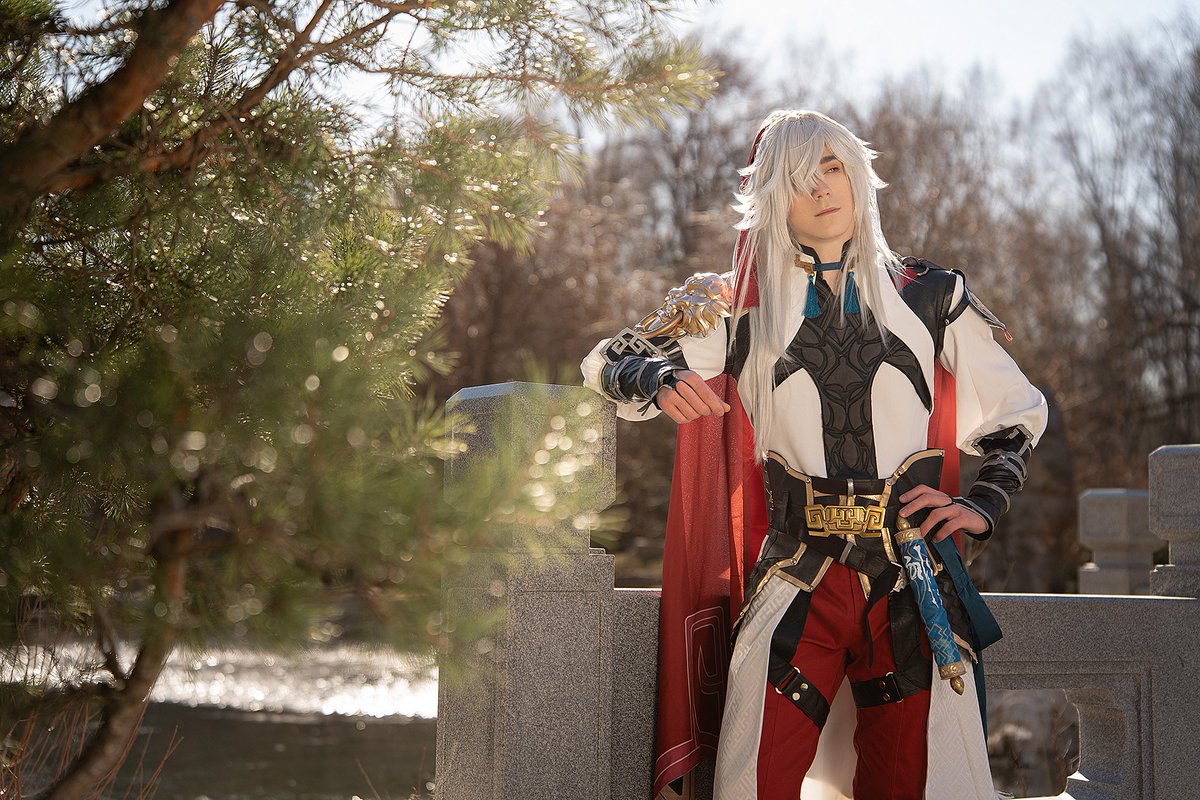 xaezzzar's tweet photo. My General, my beloved Jing Yuan cosplay 

#jingyuan #HonkaiStaiRail #cosplay https://t.co/esaq0F9Beu