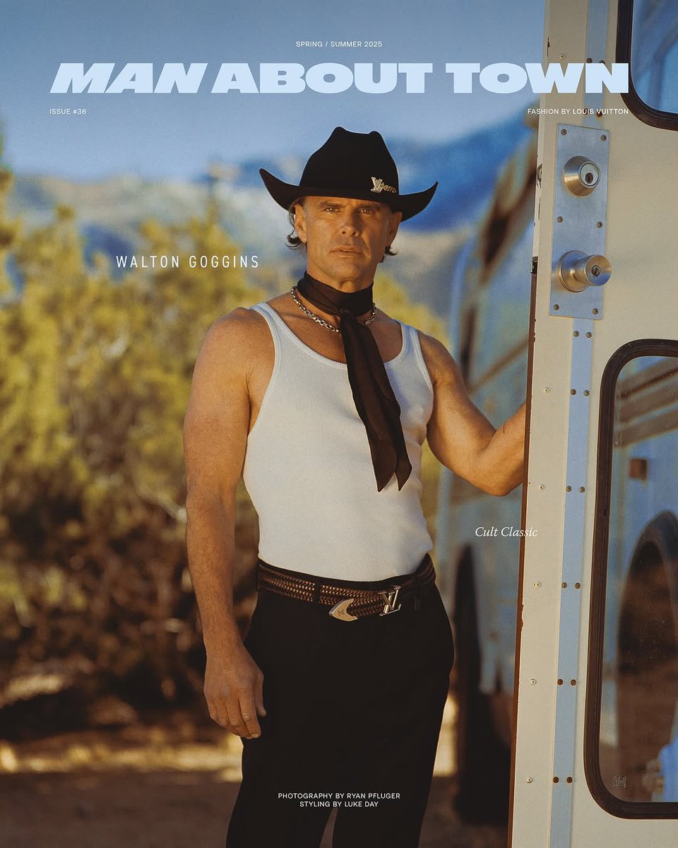 FilmUpdates's tweet image. Walton Goggins covers the latest issue of Man About Town

Photography by Ryan Pfluger.