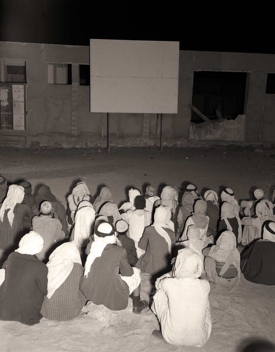 السينما؛ حبٌّ تتوارثه الأجيال 
وشغفٌ لا ينطفئ على مرِّ الأزمان.
#فِناء_الأفلام