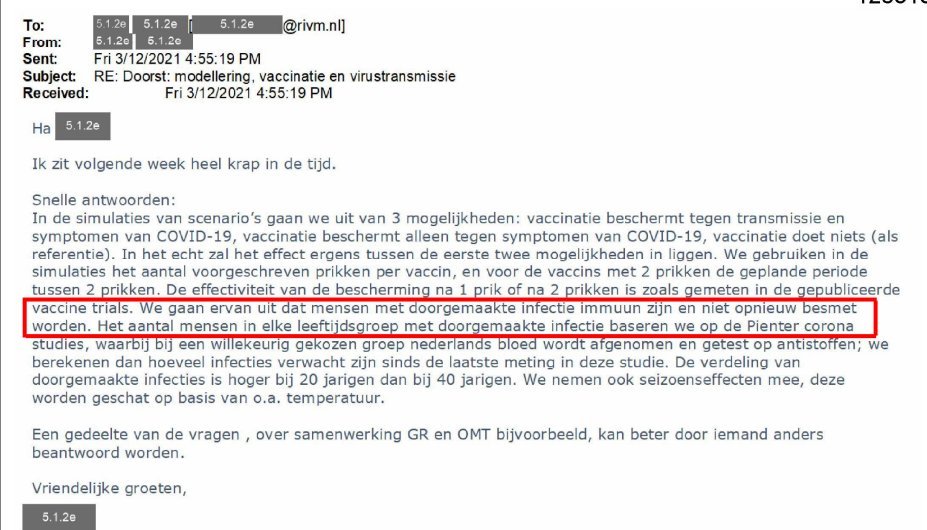 BumblebeeJoe's tweet image. De hufters wisten het gewoon en wel al op 12 maart 2021, kort na het begin van het uitrollen van de vaccinatiecampagne: na het doormaken van de infectie ben je immuun en geef je het virus niet meer door. 

Kennis die tientallen jaar oud was. Die iedereen die iets wist van…
