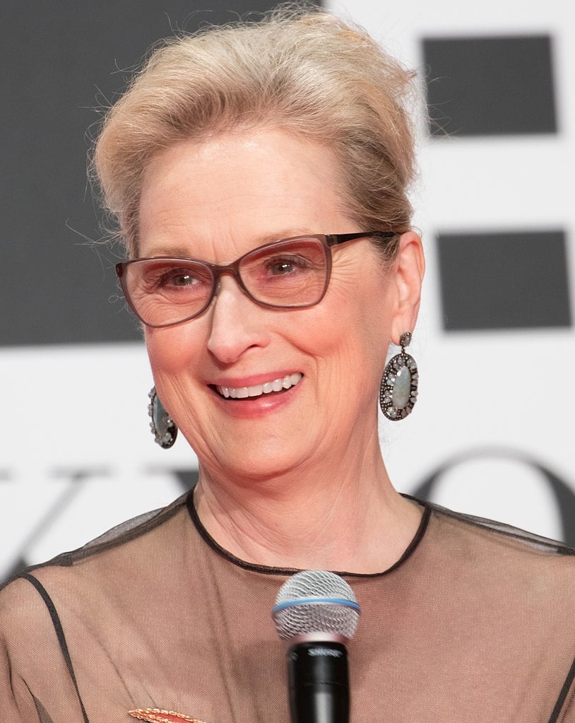 NarniaWeb's tweet photo. 🚨 Meryl Streep is confirmed to be in talks to play Aslan in Greta Gerwig's Narnia, reports @Deadline.

Previously, @NexusPointNews reported that Aslan would be female in @Netflix's adaptation. Deadline was NOT able to confirm whether or not this detail was accurate. https://t.co/YRQhPcyBoD