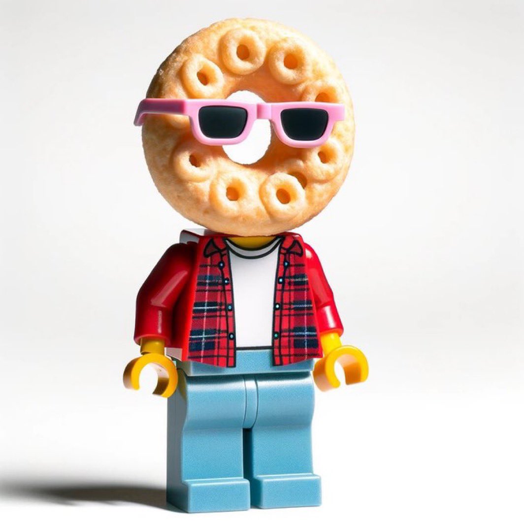 ElGranCheerio's tweet image. I have a few new followers so let me introduce myself.
I’m a cosmic floater with a giant Cheerio head. I believe in God’s greatness and man’s nothingness—so don’t take yourself too seriously. Laugh at yourself. Hell’s full of the overly serious.