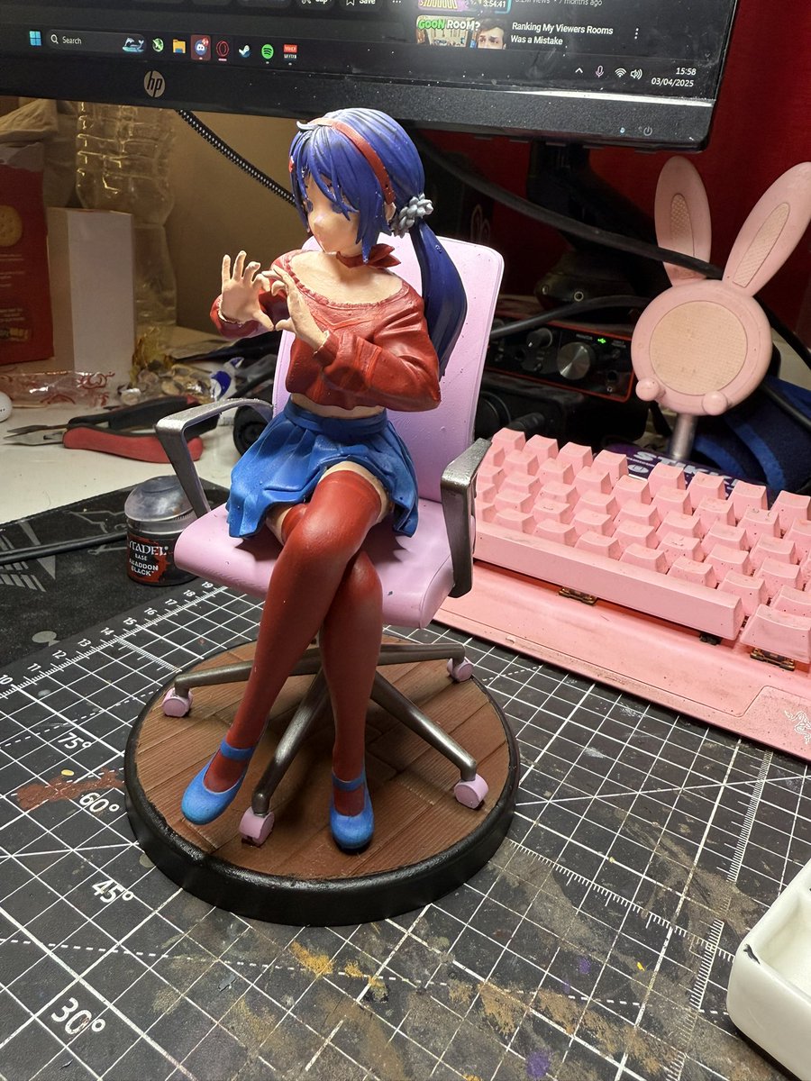 LucyFoxie's tweet photo. Resin 3D printed and painted mita from the game miside 
Printed in two parts
And painted in one day using a airbrush and paintbrushes   
#miside #art #painting #3Dprinting #resin #craft #creative #Hobbies #vtuber https://t.co/gwr0SmjQ78