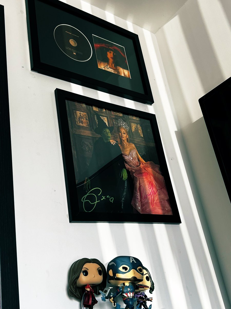 Dill 🦇 tweet media