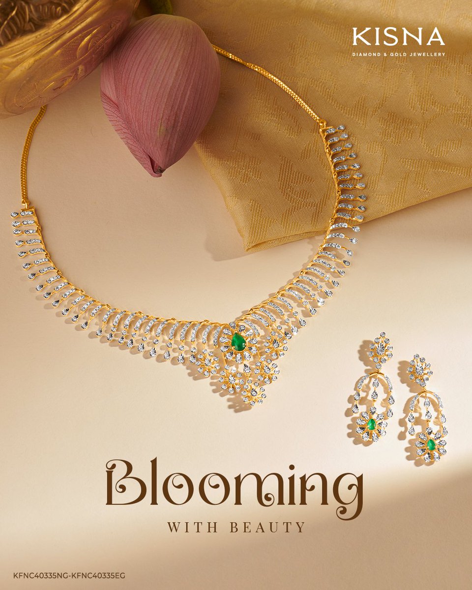 kisnaindia's tweet photo. Blossoming beauty of nature, captured in diamonds.💎🌿 This Akshaya Tritiya, explore the #shinebeyondtime with our Akshaya Collection at https://t.co/k3VfklQDTk
✨ #InvestInShine 💫
.
#AkshayaCollection #DiamondNecklace #DiamondEarrings #Kisna #OnlyNaturalDiamonds #KisnaDiamondJewellery #KisnaDiamondGoldJewellery