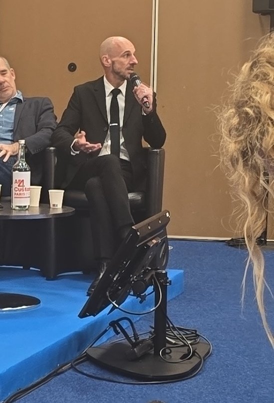 Les tendances RS 2025 Consécration des contenus visuels + Il faut faire court = micro vidéo verticales 📹 #all4customerParis