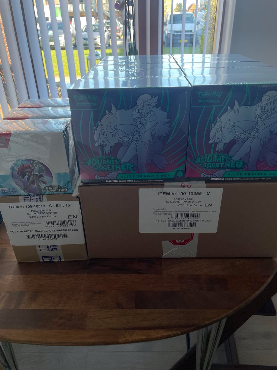 Trying something totally new. 🌟

If anyone is interested in trading CS skins for pokemon sealed products, let me know. Just started getting into this hobby and already in love.

Such a good feeling to have a physical product instead of dealing with virtual stuff only.

If