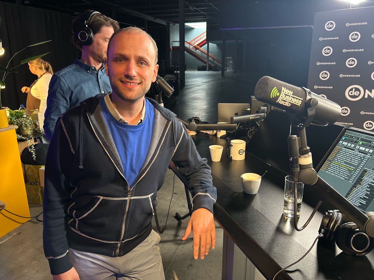 New Business Radio (@newbusradionl) on Twitter photo Wat is impact economie? @Michelscholte heeft plaatsgenomen in de studio bij <a href="/Roelof_Hemmen/">Roelof Hemmen</a> en zijn co-host <a href="/LeenZeven/">Leen Zevenbergen</a>. Meeluisteren kan op newbusinessradio.nl/player. Wat is impact economie? @Michelscholte heeft plaatsgenomen in de studio bij <a href="/Roelof_Hemmen/">Roelof Hemmen</a> en zijn co-host <a href="/LeenZeven/">Leen Zevenbergen</a>. Meeluisteren kan op newbusinessradio.nl/player.