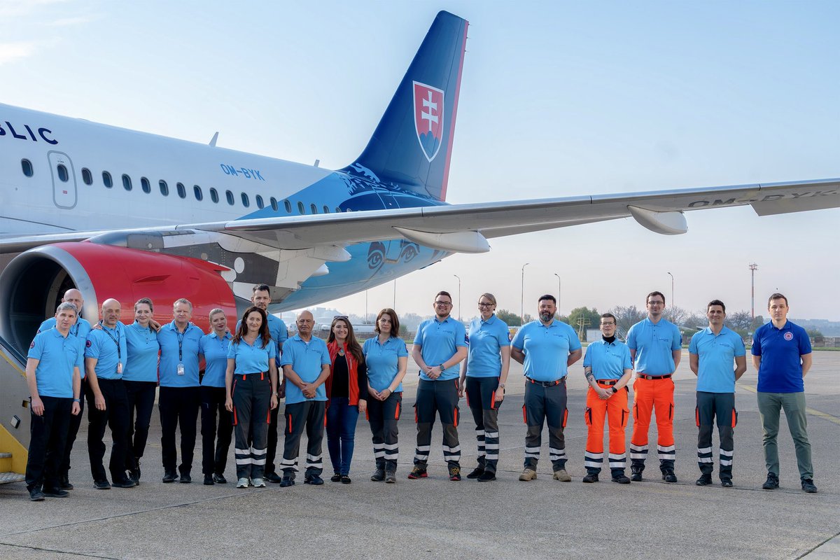 SLOVAKIAinEU's tweet photo. ✈️ Slovakia 🇸🇰 evacuated 13 Palestinian oncologically ill children &amp; 23 companions from Gaza.

Special flight Cairo 🇪🇬 – Zaragoza 🇪🇸 marked our 4th #MEDEVAC operation under #EUCivilProtection Mechanism @eu_echo. 🇸🇰 So far, we have helped to evacuate 100 children.

#EUsolidarity https://t.co/4KIO3AlTSJ