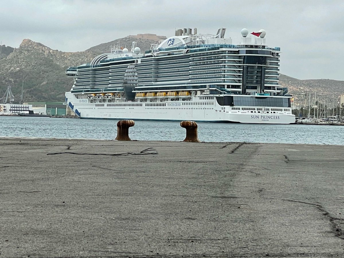Puerto de Cartagena tweet media