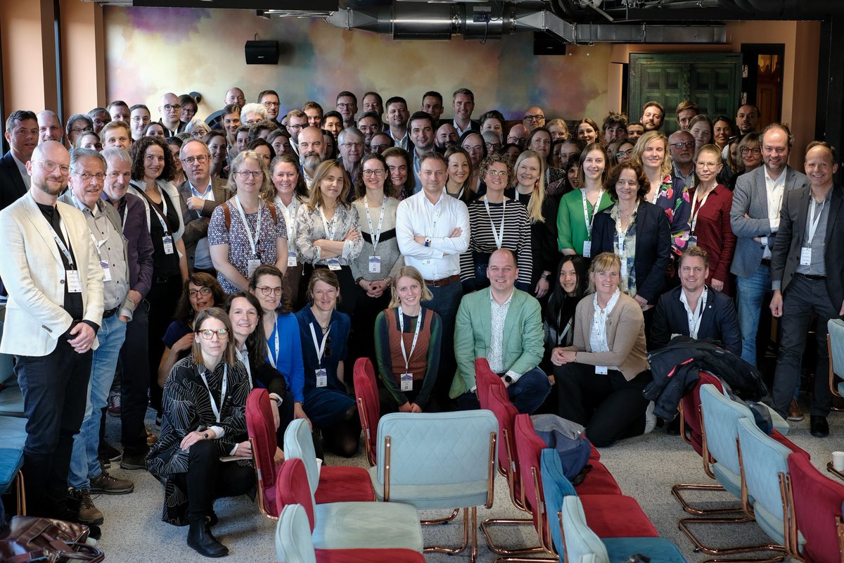 cinea_eu's tweet image. 🙌Congrats #EU @move21eu & @ScaleUpProject on an excellent final event.
Great to see how collaboration is advancing sustainable urban mobility.
Fascinating takeaways from pilot & replication activities in cities across the EU
Stay tuned scale-up-project.eu/news/final-eve…
#H2020transport
