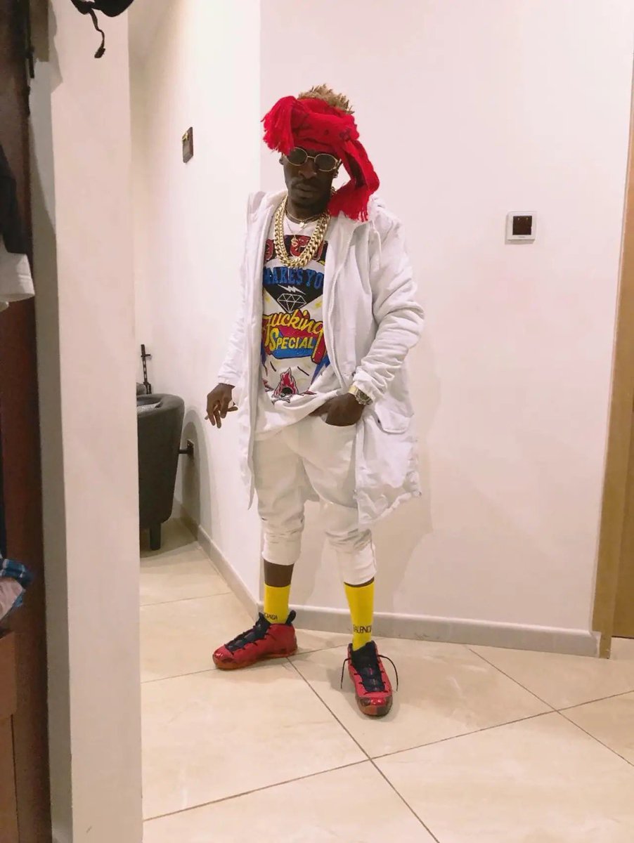 TulzBoss's tweet image. Cowboy from Ali Express 😂😂😂
Blacko no dey hear oo 😂

Where Dem Boyz Soma Obi Dreamer #IronboyAlbum