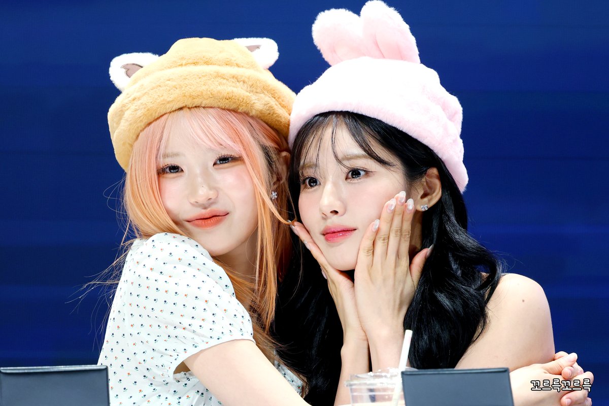 요새 유행한다는거 따라해봄😝
원피스 버전과 지브리 버전
#프로미스나인 #fromis_9 
#송하영 #SongHaYoung #박지원 #ParkJiWon