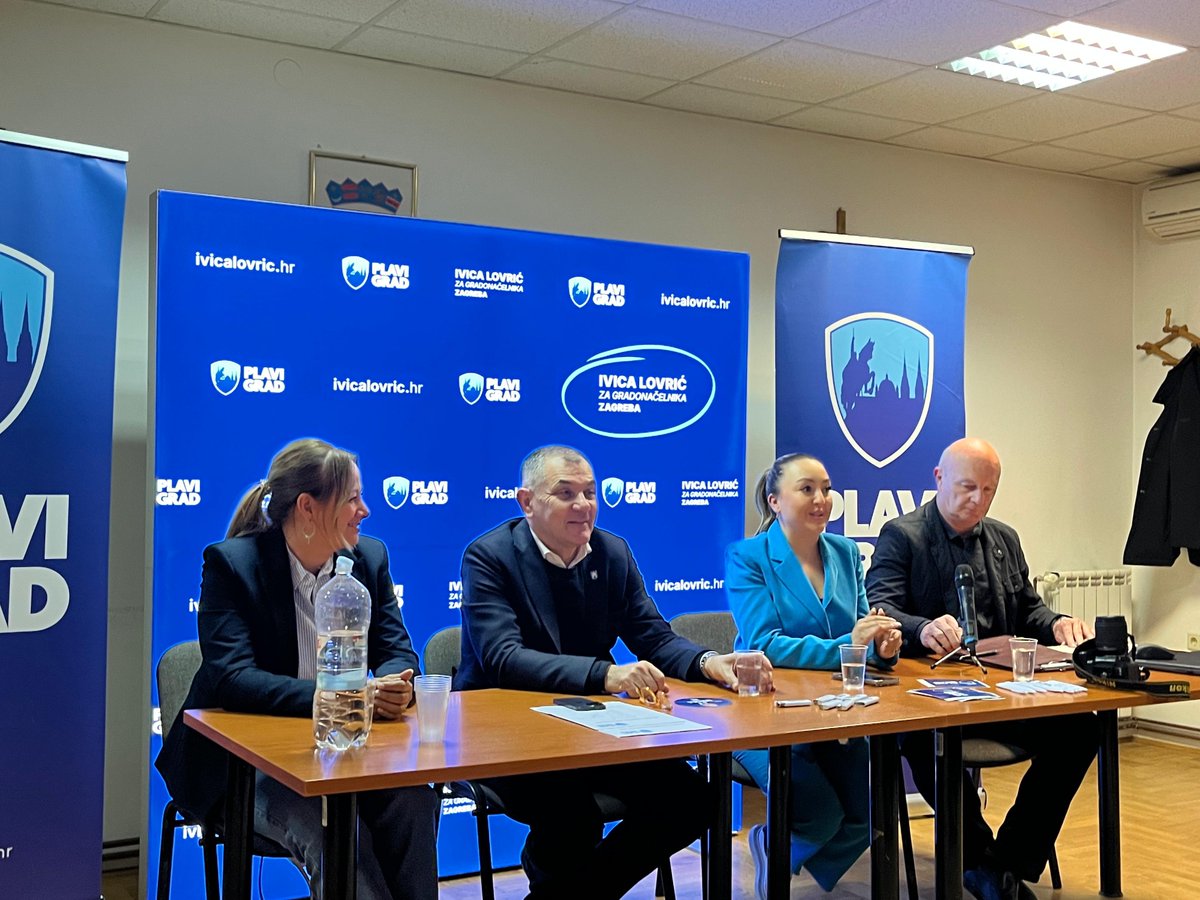 PlaviGrad's tweet photo. Družili smo se u Dubravi, Gornja i Donja zajedno... jer Dubrava je samo jedna 💙💙💙 https://t.co/RTCzmHFp9p