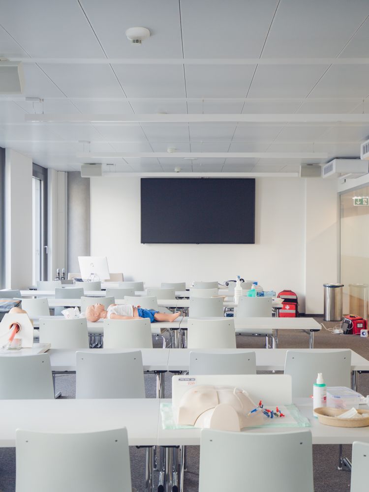 Sigmund Freud PrivatUniversität Wien tweet media