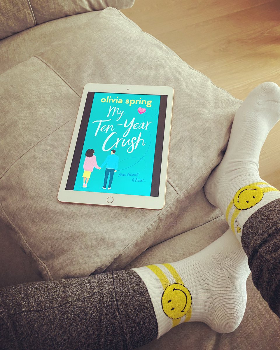 #Bargainbook alert! My steamy #friendstolovers romcom, My Ten-Year Crush has been selected for a Kindle Daily Deal, so the ebook is just 99p TODAY ONLY! 😍

amzn.to/2WivZlW

#bookbargain #99pbooks #Kindledeals #KindleDailyDeal #bookdeals  #KindleUnlimitedRomance #romance