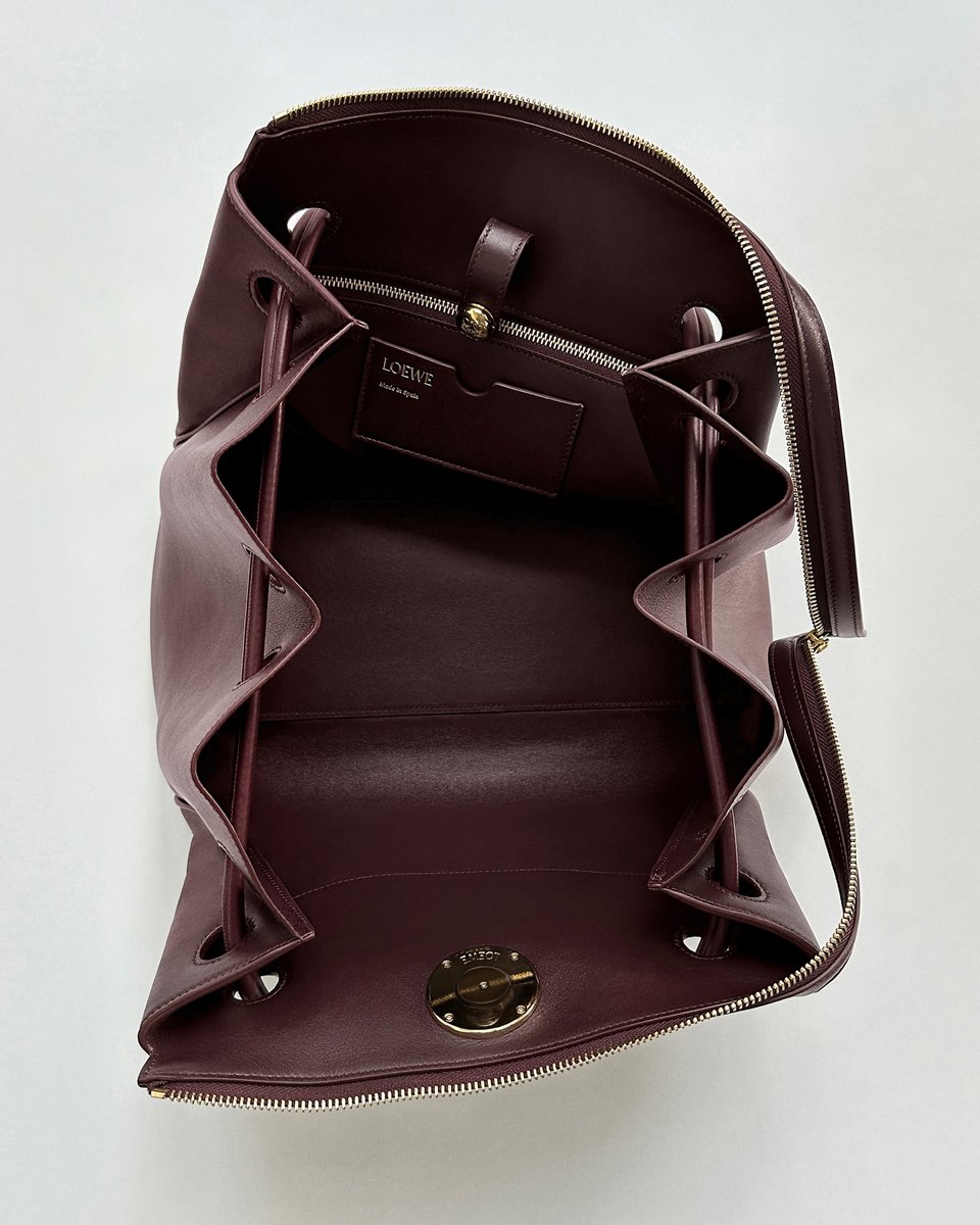LOEWE JAPAN / ロエベ ジャパン (@LoeweJP) / X LOEWE JAPAN / ロエベ ジャパン (@LoeweJP) / X