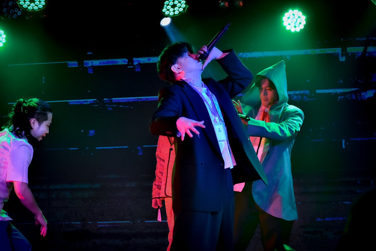sdn_smile's tweet photo. まさかの衣装チェンジ😳🎤
ネクタイ､､､やばい➸( ˙-˙=͟͟͞͞)♡ｽ˝ｷｭﾝ
めちゃくちゃ良きでした､､､。

#sdn_now #showdiner #ショーダイナー #ショーダイナー火曜 #アキバスクランブル #強火エンタメ軍団 #akibaカルチャーズ劇場 #アキバ #秋葉原 #ダンス #ダンスイベント https://t.co/LDe9HOjY9t