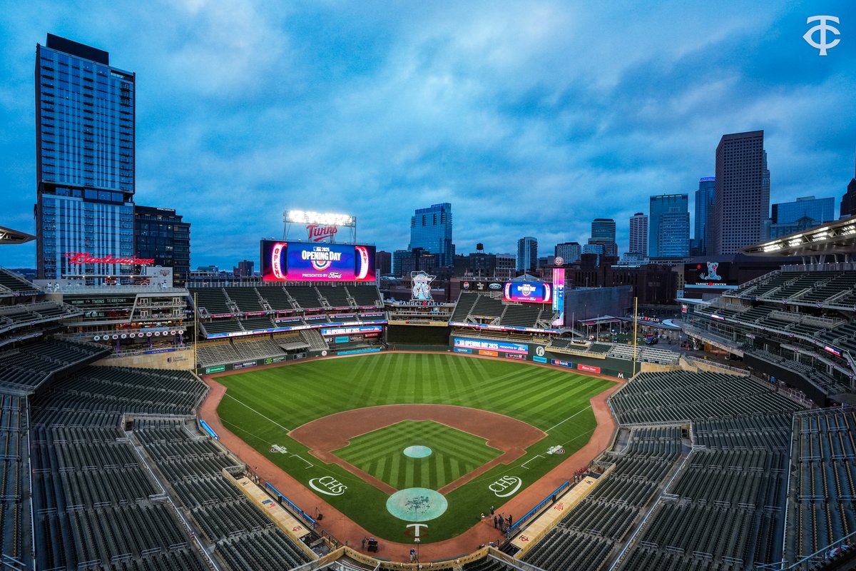 Good morning, Target Field!