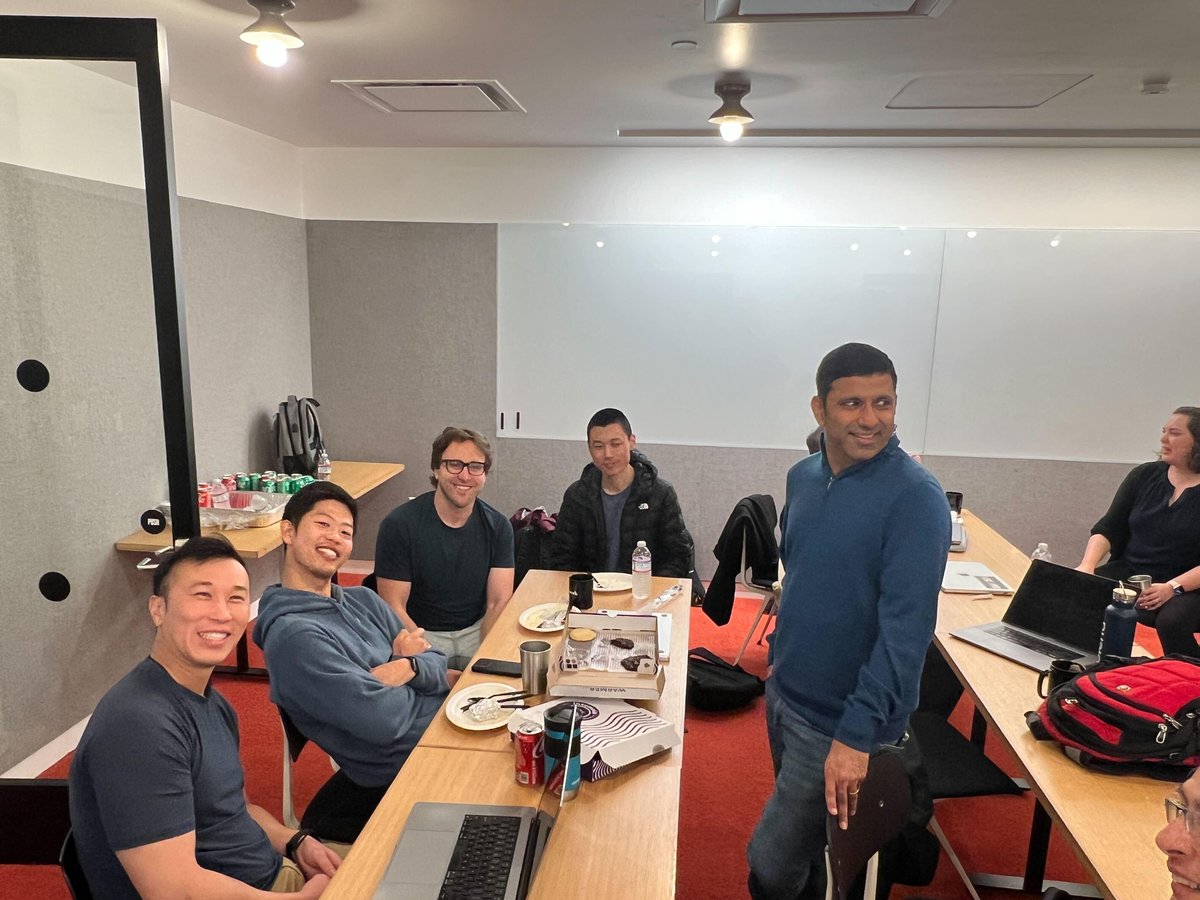 #Gratitude Fridays—sharing this a day early! The past few weeks have showcased the incredible strength of Blend's team connections and customer partnerships.

Thank you to everyone at Blend—your dedication and expertise continue to drive our success. 🚀