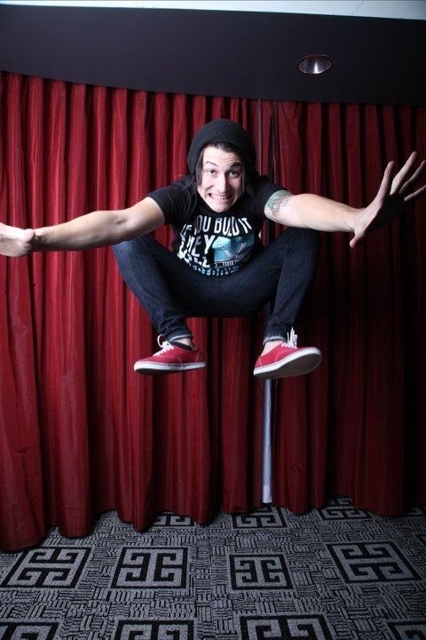 hourly ptv IS SEEING PTV! (@ptvbythehour) on Twitter photo 