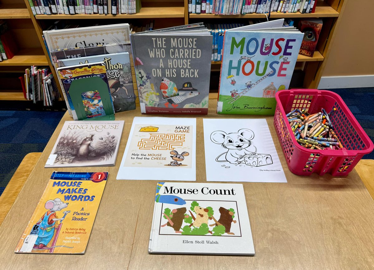 EastSJLibrary's tweet image. 🐭📚