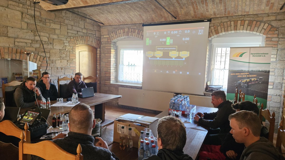 Season prep at NEXAT 🌱
Our service techs &amp; farm crew joined forces for pre-season coaching — sharpening skills &amp; boosting teamwork.
Innovation starts with knowledge. We grow together.
#Agritech #Farming #NEXAT