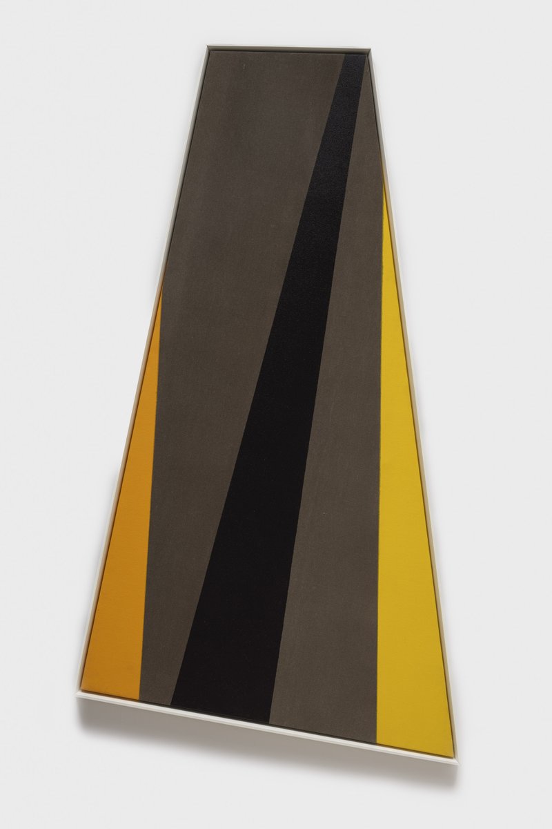 PaceGallery's tweet image. 🟨 Kenneth Noland, "Untitled," 1976

Learn more about Noland, a primary force in the development of #postwar abstract art and #colorfield painting: pacegallery.com/artists/kennet…