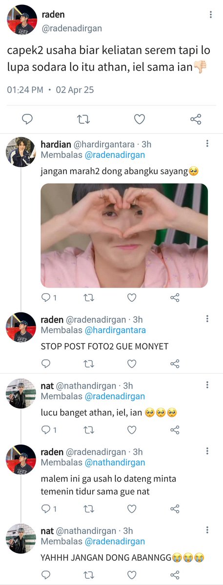 athiverse's tweet photo. Pura-Pura Galak
— Empat Serangkai the Series

"Buat Raden, muka lo itu lebih cocok buat iklan popok bayi dibanding iklan rokok!" -Hardi 

Nct Dream 00line ft doyoung few tweets au https://t.co/tOh1DUerze