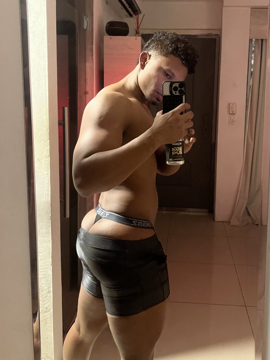 Natural BBL with <a href="/Biggz_Bunz/">Biggz Bunz™</a> <a href="/TjBiggz/">Tj Biggz®</a>