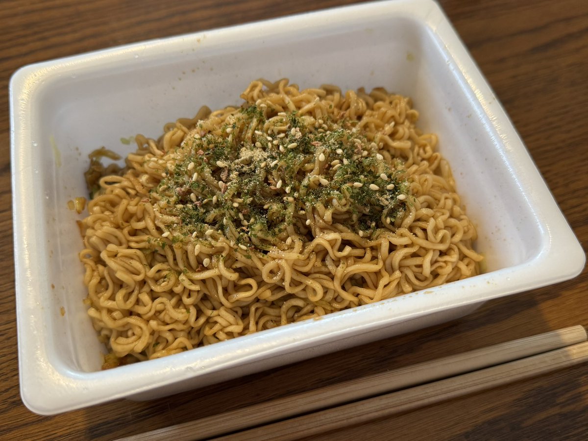 ペヤングからしか得られない栄養がある…
はぁ〜お父さんも好きだったなぁ

今日は母の原稿の仕上げ頑張りました💪 