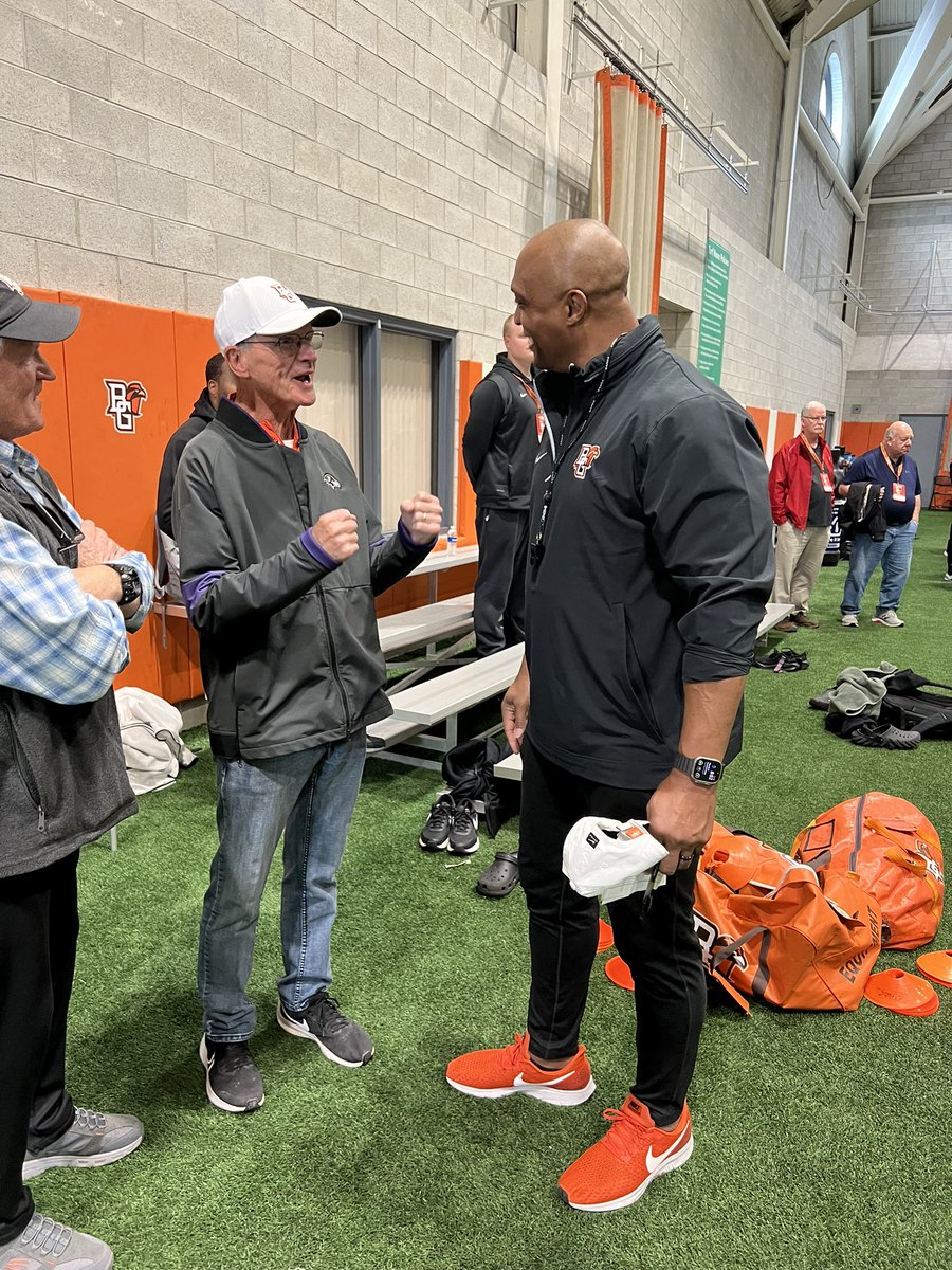 Eddie George 🤝 Jack Harbaugh