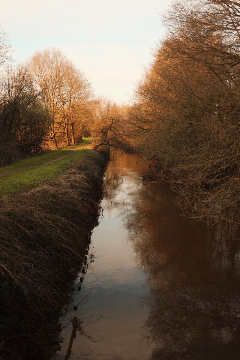 GM.
#vrtweer #sunrise