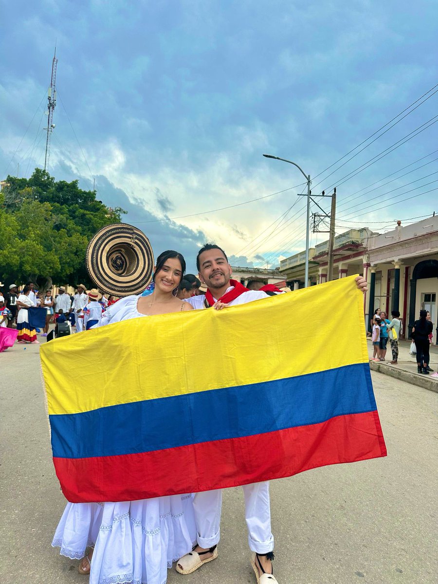 Escuela Latinoamericana de Medicina (@elam_oficial) on Twitter photo Una representación de la #ELAMCuba participa en XXII edición del Festival Piña Colada en #Morôn dando una manifestación sobre sus tradiciones, su cultura y su historia. #SiempreJóven #Cuba #UnidosXCuba <a href="/UJCdeCuba/">UJC de Cuba</a> <a href="/arnaldotalisman/">Arnaldo Rodriguez TALISMÁN</a> #PiñaColada. Una representación de la #ELAMCuba participa en XXII edición del Festival Piña Colada en #Morôn dando una manifestación sobre sus tradiciones, su cultura y su historia. #SiempreJóven #Cuba #UnidosXCuba <a href="/UJCdeCuba/">UJC de Cuba</a> <a href="/arnaldotalisman/">Arnaldo Rodriguez TALISMÁN</a> #PiñaColada.
