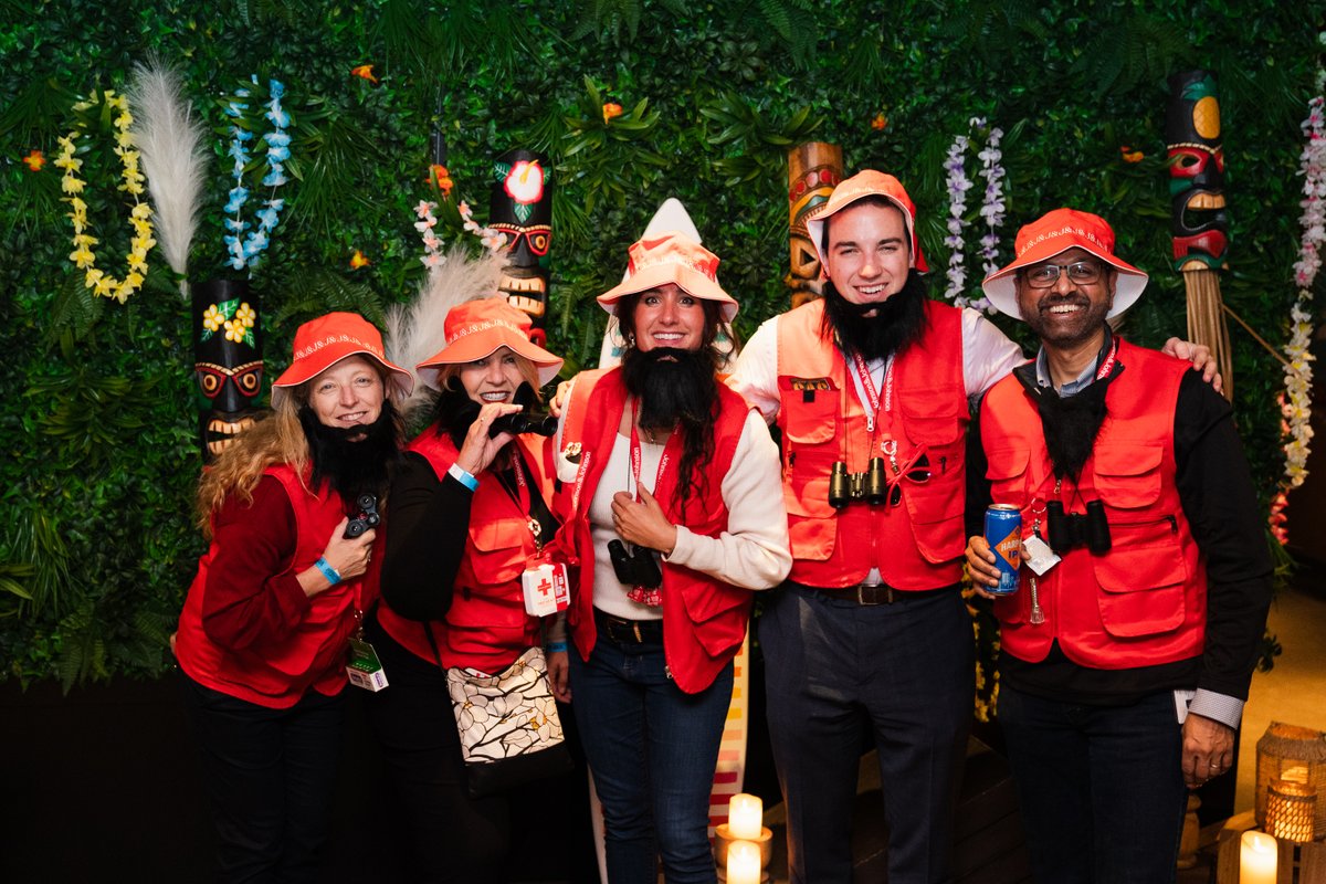 NewEnglandVC's tweet image. This #ThrowbackThursday, we're taking a look back at the 2024 #NEVYs! We had a blast with our members and sponsors last year, and we can't wait to do it all again in 2025.
Check out some of our favorite photos below: