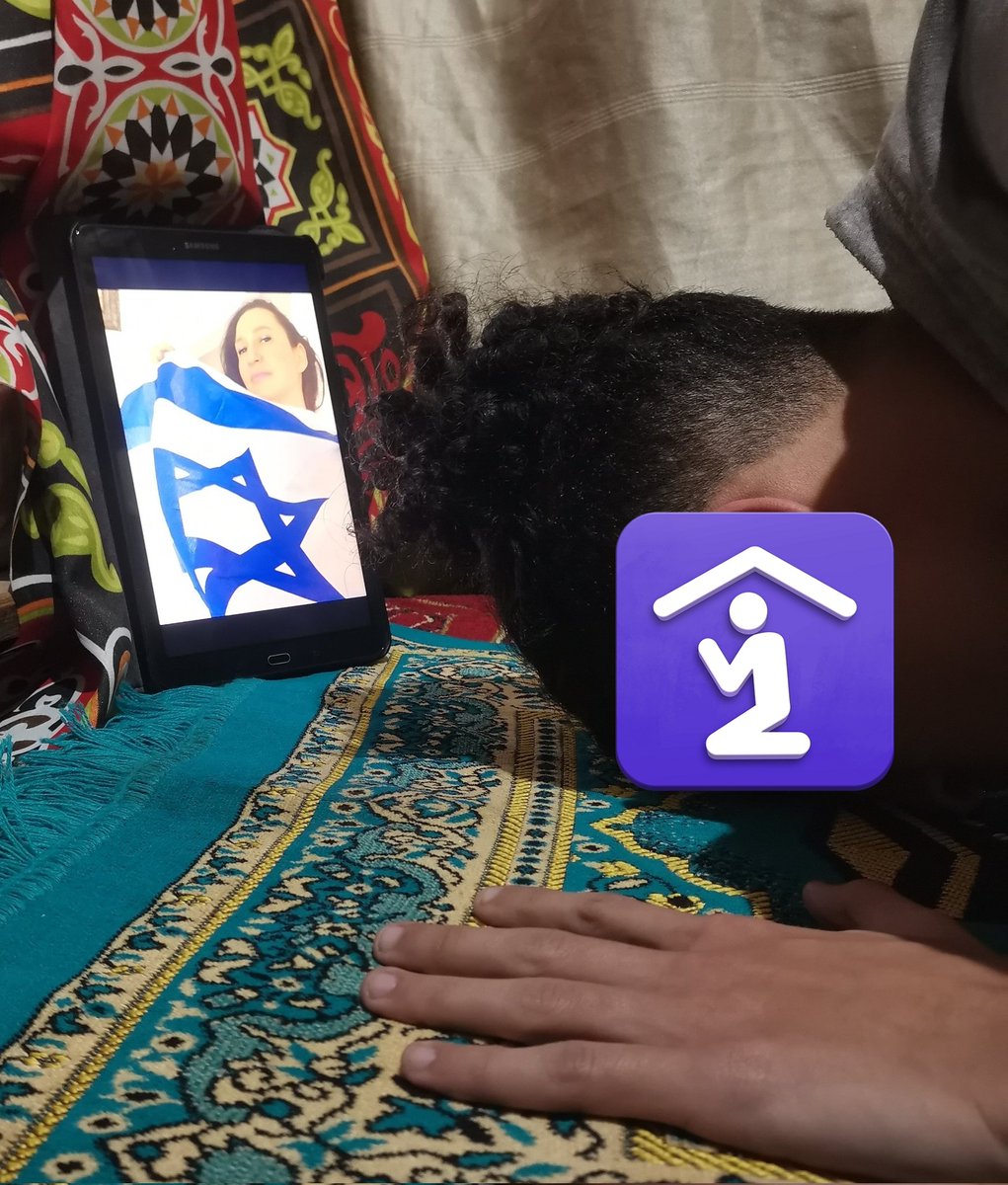 missemanuell's tweet photo. this is how i want you to start you day! kneeling and vowing to your #Suprior #Jewish #goddess https://t.co/Q6R67uujsc