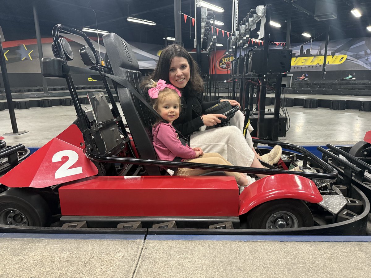 GPDGroup's tweet image. 🎉 Our recent Northeast Ohio company outing at Scene 75 was a blast! We had an unforgettable time with thrilling arcade games, go-karting, and friendly competition. What is your go-to arcade game? #TeamOuting #WorkHardPlayHard #GPDGroup