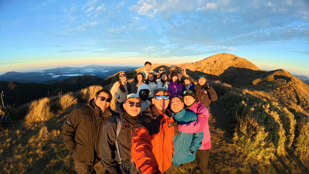 ElixirCubelo's tweet photo. A reminder that the greatest beauty is found after the toughest struggles.

Conquered the highest mountain in Luzon and 3rd in the country ⛰️ 💯 https://t.co/G9c0yrV9hK