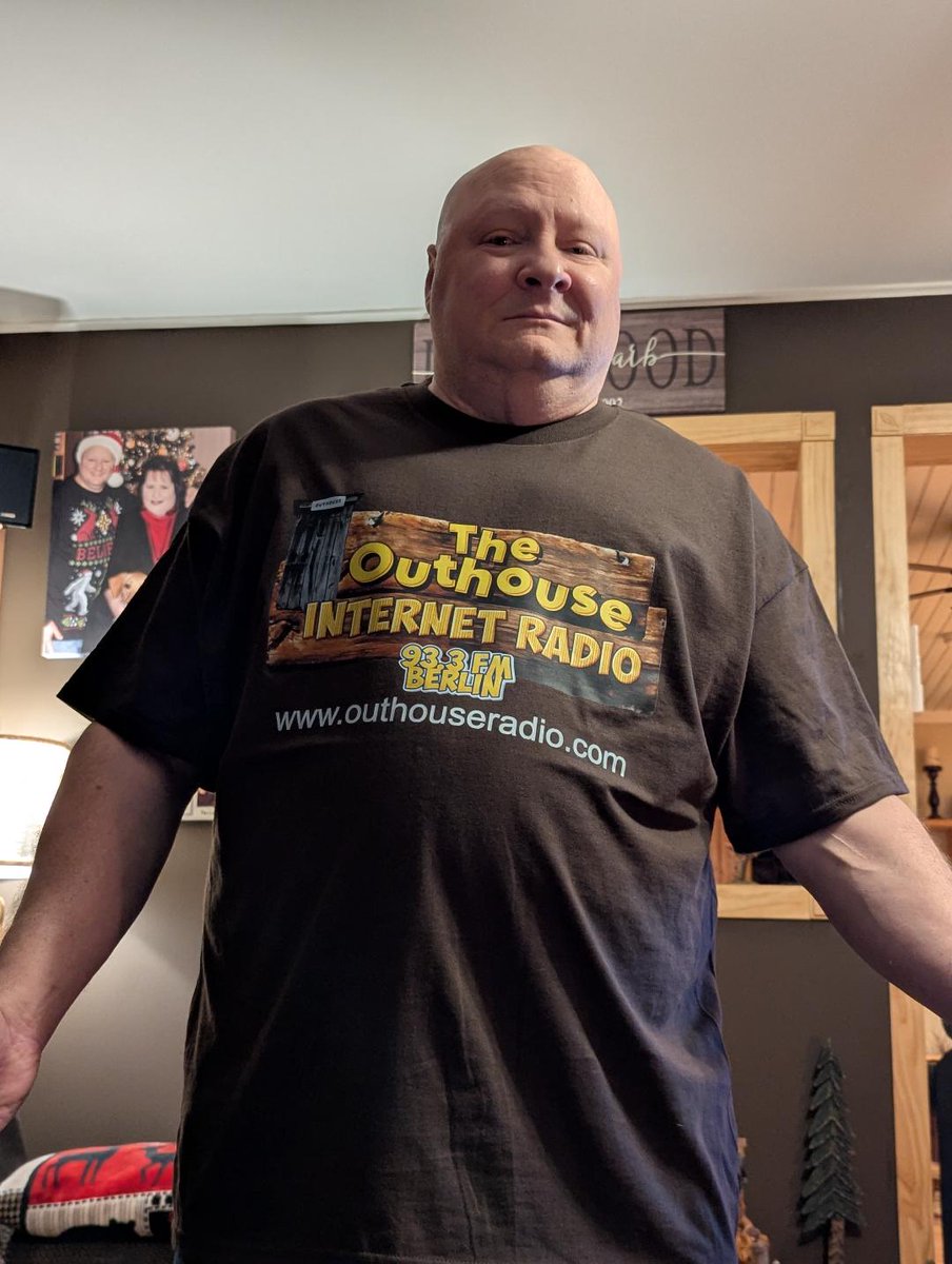 theouthouselive's tweet photo. @imprintdotcom Thanks for our great T-Shirts for Outhouse Radio! We'll be out in force this summer giving plenty away and trivia starts next week for another chance for you to win!! #imprintdotcom #tshirts #GIVEAWAY #radio #livestreaming https://t.co/DmELDuyuWG