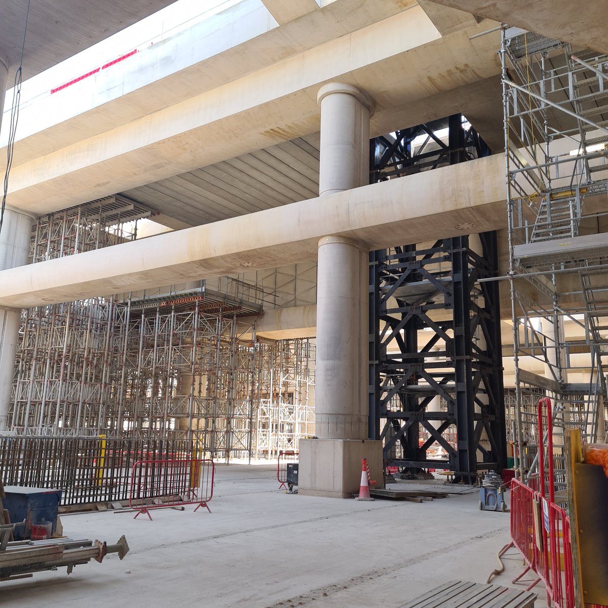 Rita Begum (@iamritabegum) on Twitter photo HS2 site visit Old Oak Common Station Old Oak Lane. It was great to see the amazing work in progress and being a part of the history with <a href="/redstarneil/">Cllr Neil Nerva 🌹🇪🇺🇬🇧 🇺🇦 🚉</a> <a href="/MsLesleySmith/">Lesley Smith</a> <a href="/MiliKPatel/">Mili Patel</a>
<a href="/HS2ltd/">HS2 Ltd</a> HS2 site visit Old Oak Common Station Old Oak Lane. It was great to see the amazing work in progress and being a part of the history with <a href="/redstarneil/">Cllr Neil Nerva 🌹🇪🇺🇬🇧 🇺🇦 🚉</a> <a href="/MsLesleySmith/">Lesley Smith</a> <a href="/MiliKPatel/">Mili Patel</a>
<a href="/HS2ltd/">HS2 Ltd</a>