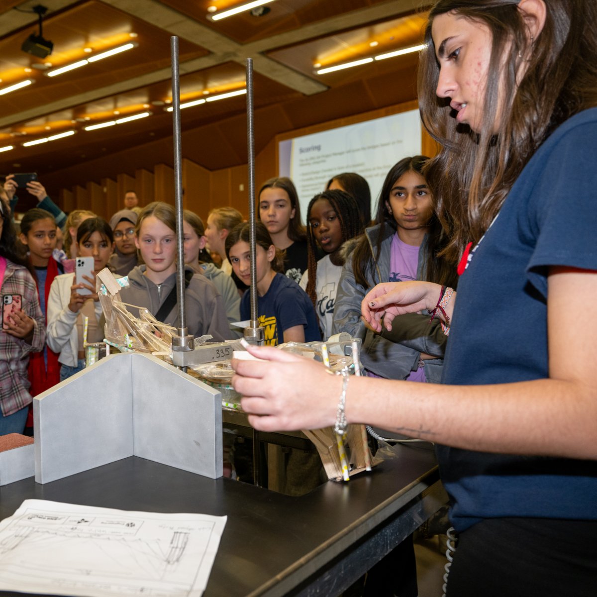 Let's take a moment to appreciate the incredible energy at last year's GO ENG Girl event!✨ The event brought together bright minds and inspiring women to pave the way for the next generation! Are you ready to join the movement? 💪🔧 
#GirlPower #ThrowbackThursday #UWindsorEng