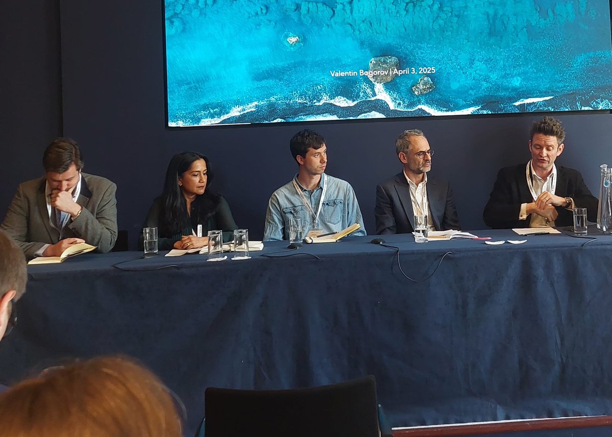 Research Fortnight (@resfortnight) on Twitter photo Next panel at #RPNLive2025 sees Clarivate’s Nandita Quaderi, Clear Skies founder Adam Day, Springer Nature’s Chris Graf, Taylor & Francis’ Nick Wise and ESRC’s Stian Westlake discuss threats to research integrity. Next panel at #RPNLive2025 sees Clarivate’s Nandita Quaderi, Clear Skies founder Adam Day, Springer Nature’s Chris Graf, Taylor & Francis’ Nick Wise and ESRC’s Stian Westlake discuss threats to research integrity.