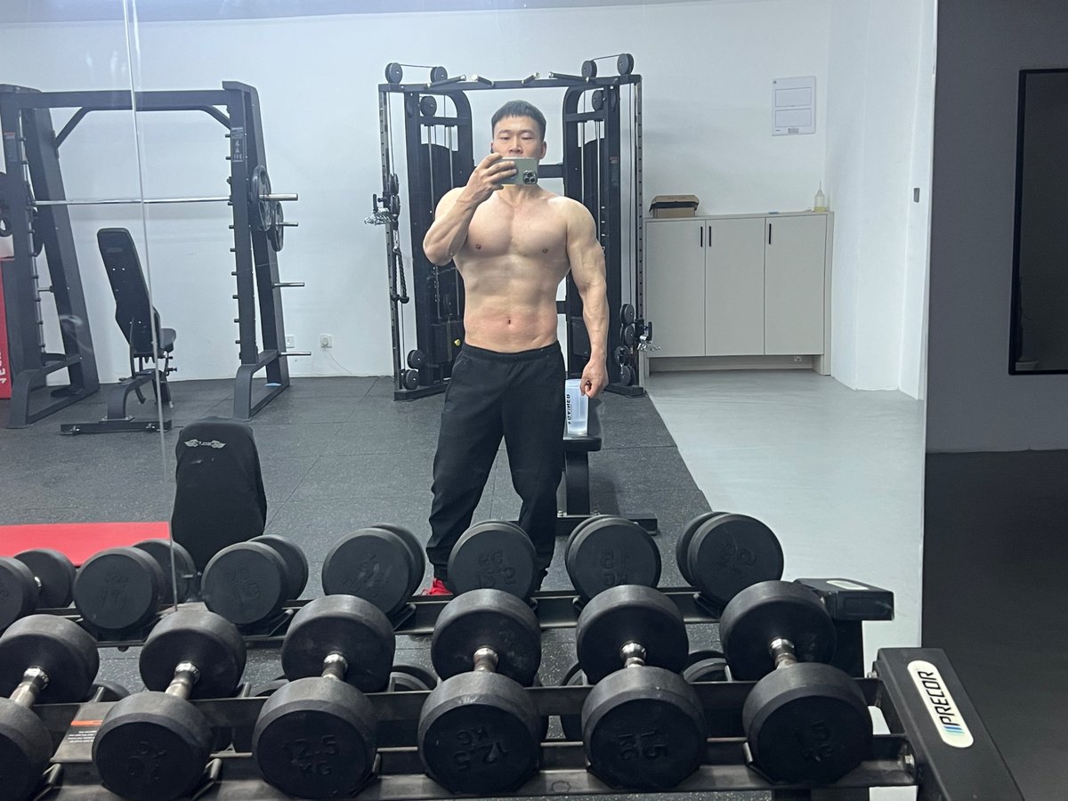 chenxiaosm's tweet photo. 来武汉的第一天，明天去哪里逛呢？ https://t.co/8CiXF8Cb0l