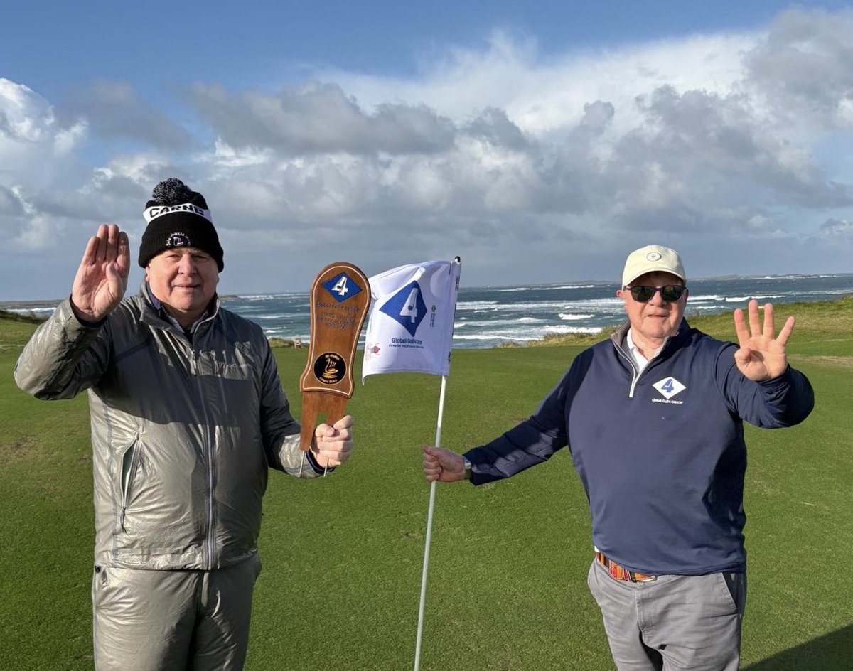 Last week, accompanied by Clive Briggs from Signs4Golf, it was wonderful to ‘fly the flag’ and introduce our Global Golf4 Cancer Awareness signs to 4 of the finest clubs in NW Ireland: Donegal, Co Sligo, Enniscrone and Carne. Thanks for your great support! 
#globalgolf4cancer ⛳️