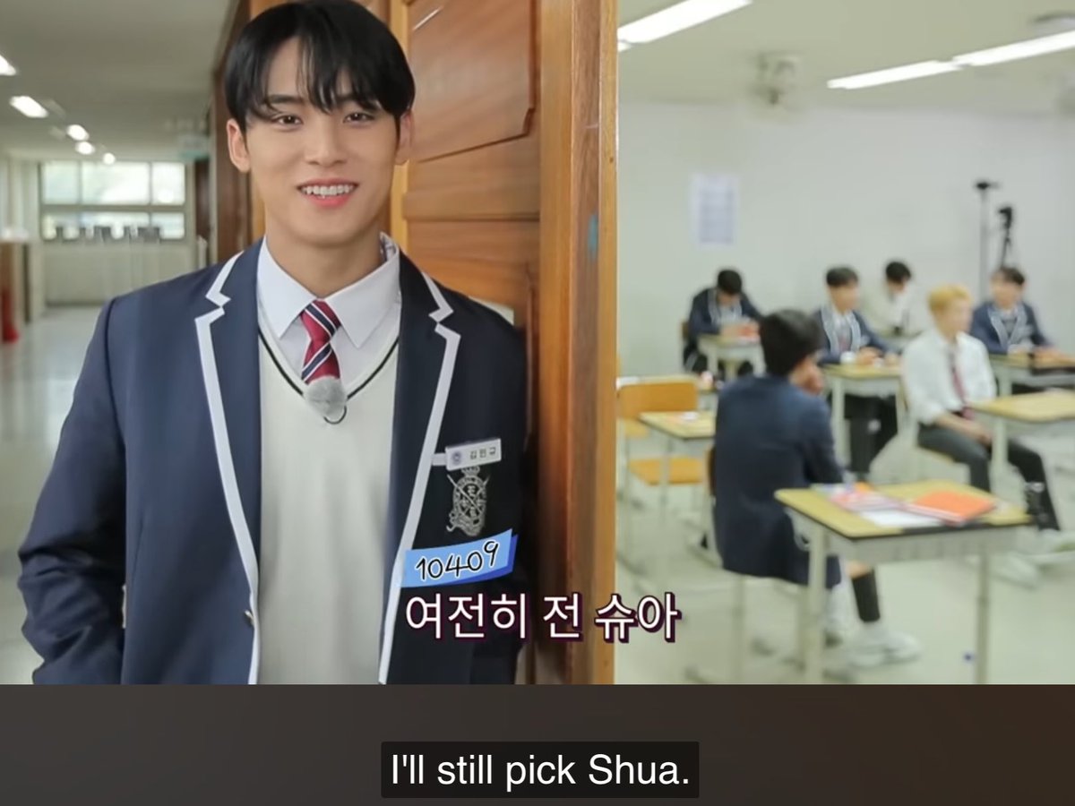 SHUADI0R_'s tweet photo. joshua, how does it feel having 4 gorgeous men wanting you so bad? https://t.co/WPfDgDnKDj